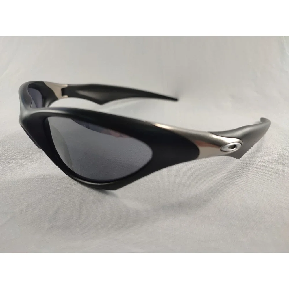 Vintage Oakley Scar Sunglasses Matte Black Hammer Stem‎ Silver Brushed USA RARE